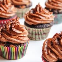 2 Essential Bakery Supply Items To Run A Successful Business