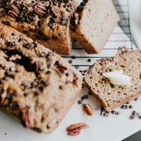 The Essential Role of a Plastic Tray in Your Bakery