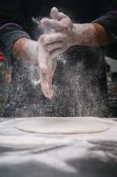 Useful Design Elements in Bakery Trays To Improve Your Baking