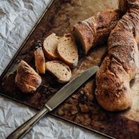 Why Buy Bakery Trays From a Supplier Rather Than Online?